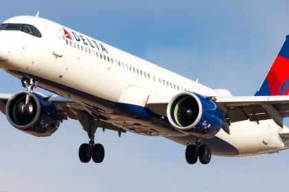 Delta Flight DL275 Diverted to LAX: Reasons, Passenger Impact, and Airline Response